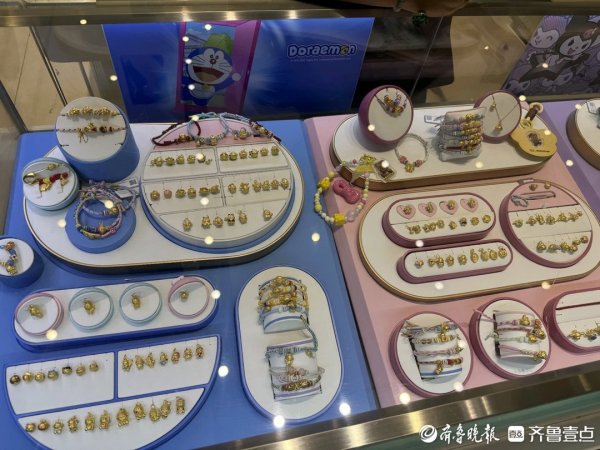 万店优配 壹点调查|当二次元“撞上”黄金, 年轻人迷上“痛金”